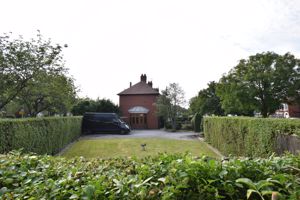 Photo 8- click for photo gallery